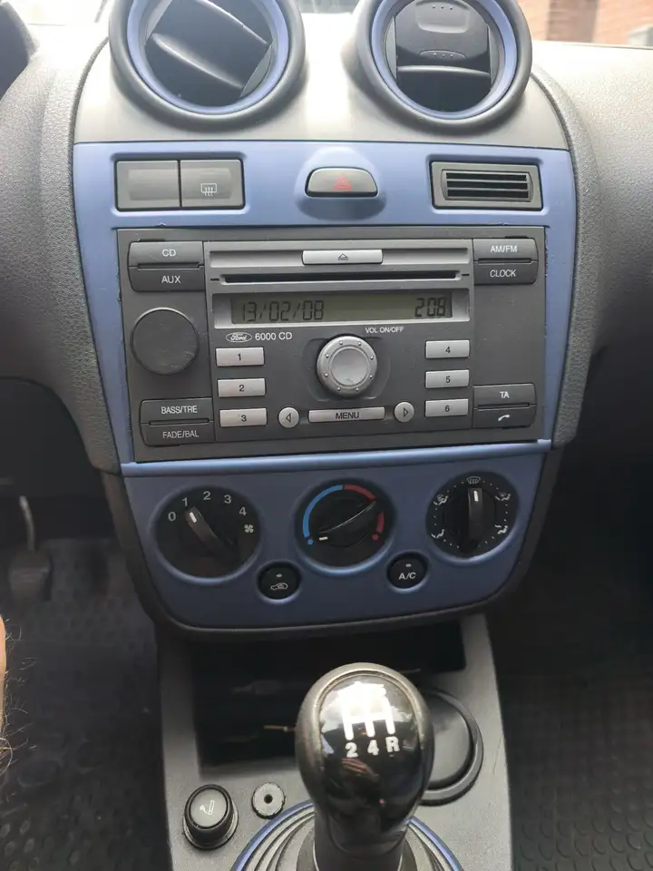 Ford Fiesta 1.3i Fun, foto 11
