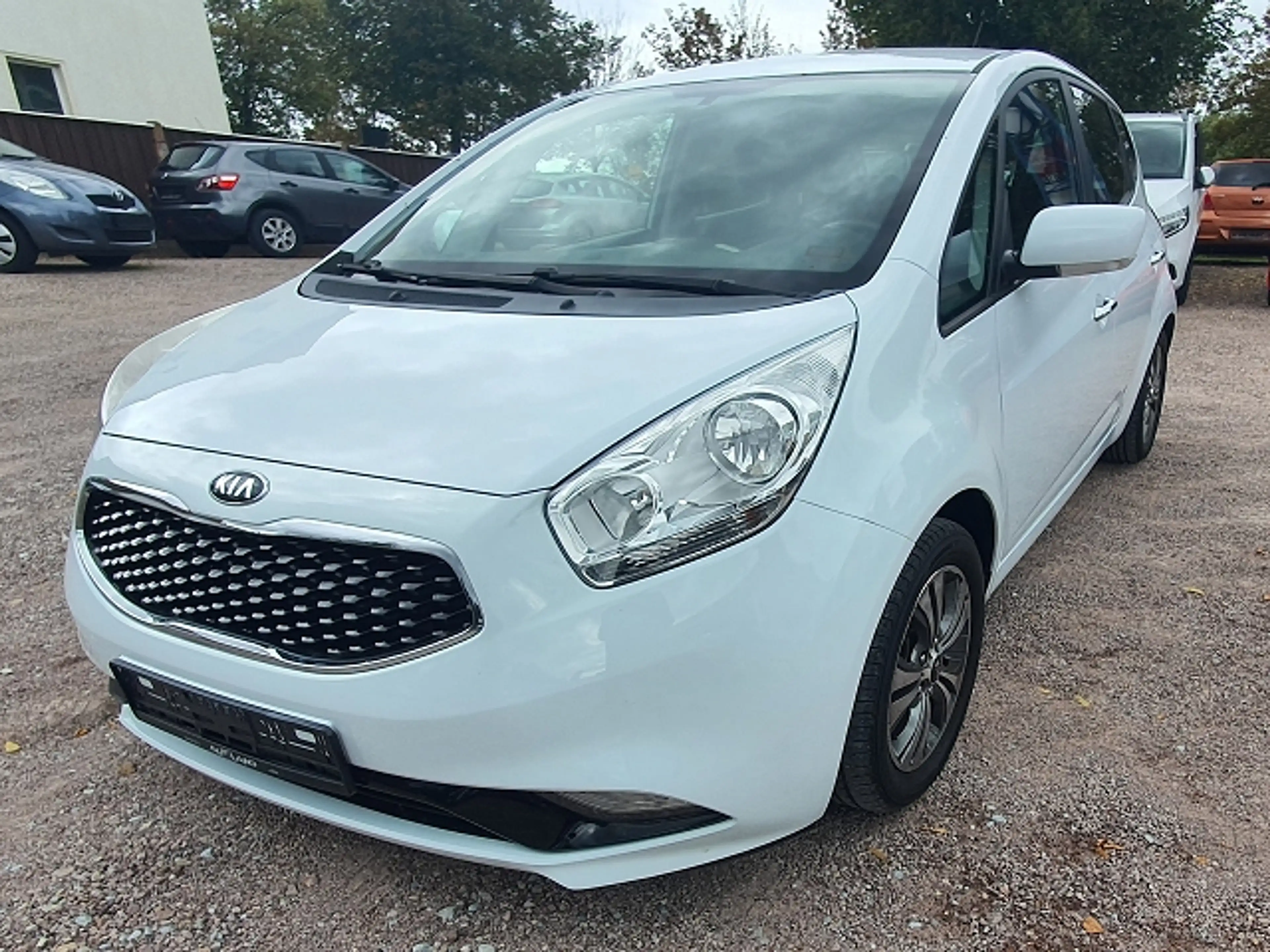 Kia Venga Venga Diesel 1.6 CRDi 128 Vision*TÜV NEU*SERVICE NEU* — photo 2
