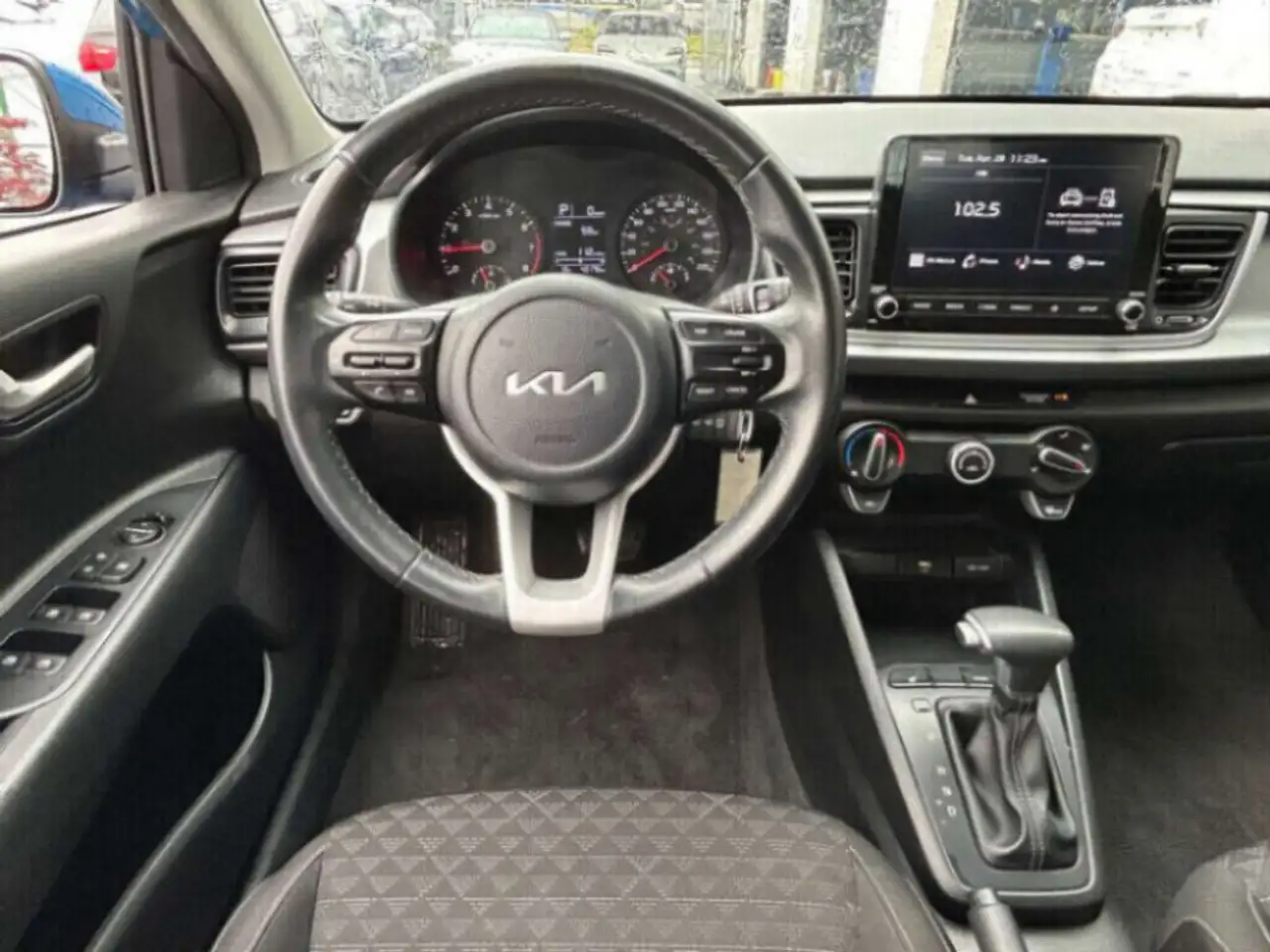 Kia Rio снимка Kia Rio