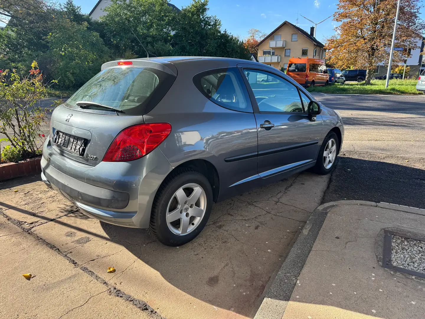 Peugeot 207 Urban Move, 82 tkm Grau - 2