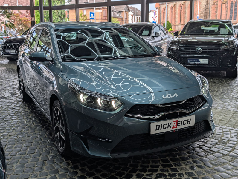 Kia Ceed / cee'd 1.5 SW T-GDI Spirit SCC JBL KAM 7J