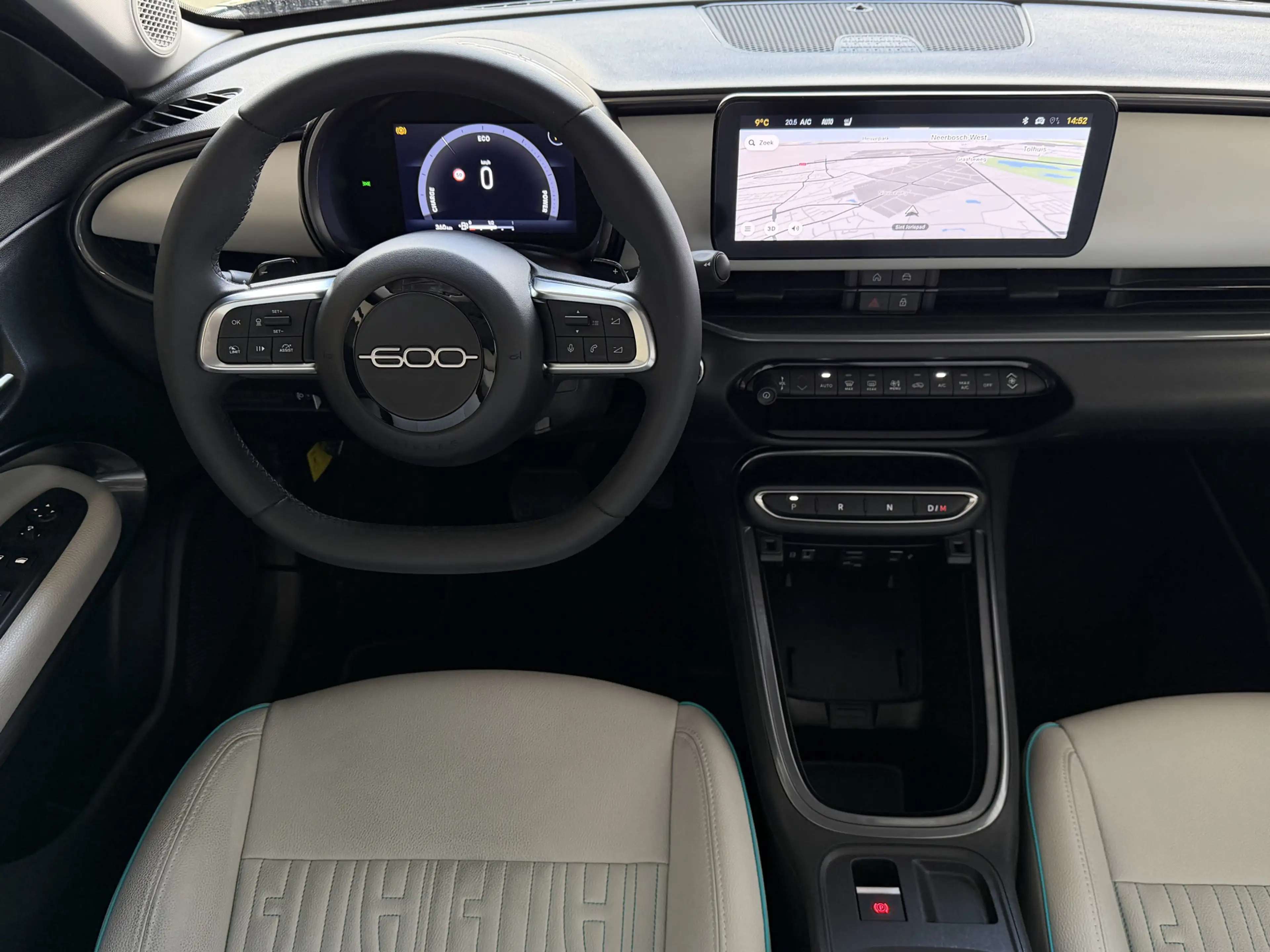 Fiat 600 1.2 Hybrid 145 PK La Prima • Full Options • Leder — photo 24
