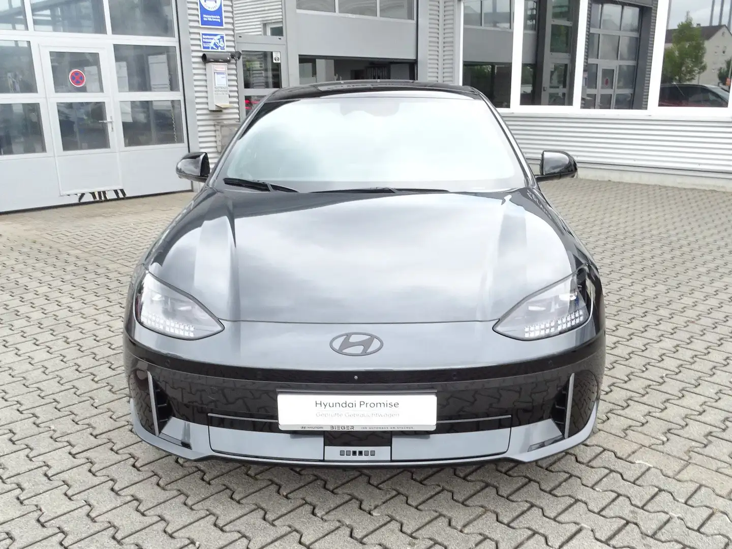 Hyundai IONIQ 6 6 77,4 kWh 4WD First Edition HUD NAV 360G Kamera Gris - 2