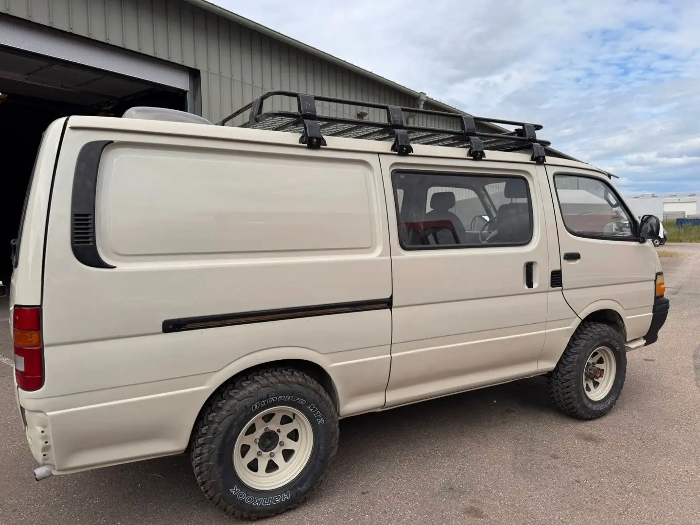 Toyota Hiace 4x4 - 2