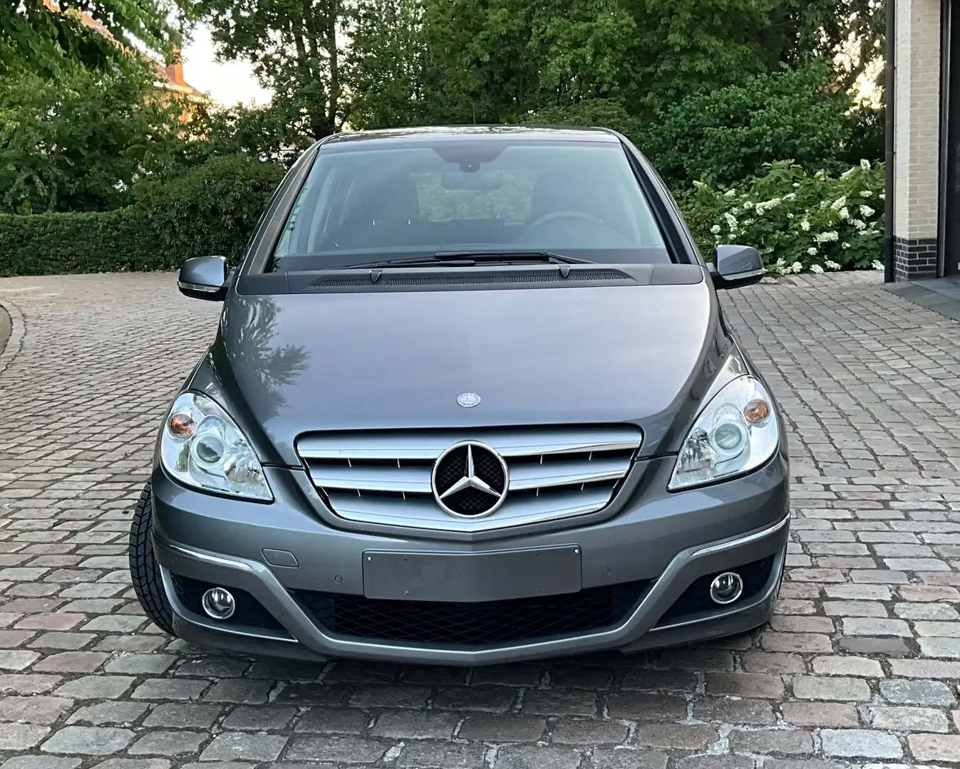 Mercedes-Benz B 160 B 160 BlueEFFICIENCY  ### 86000 km ### Grijs - 2