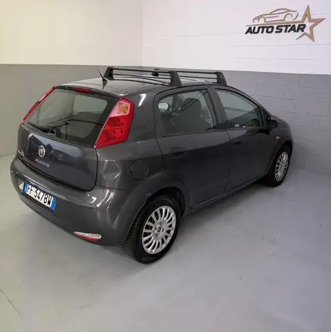 Fiat Punto view 4