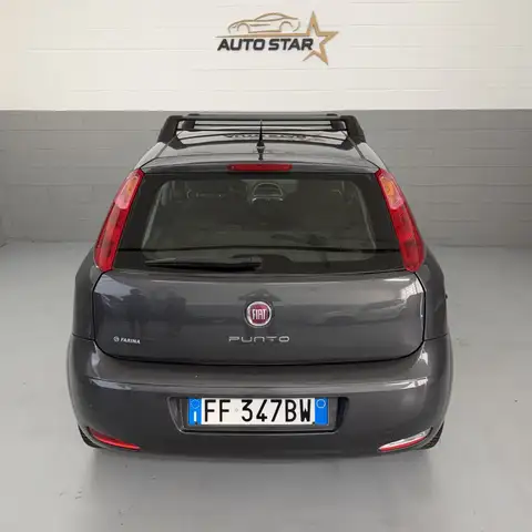 Fiat Punto view 5