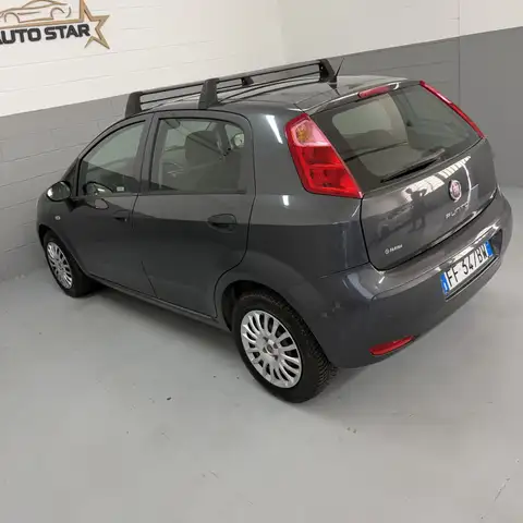 Fiat Punto view 3