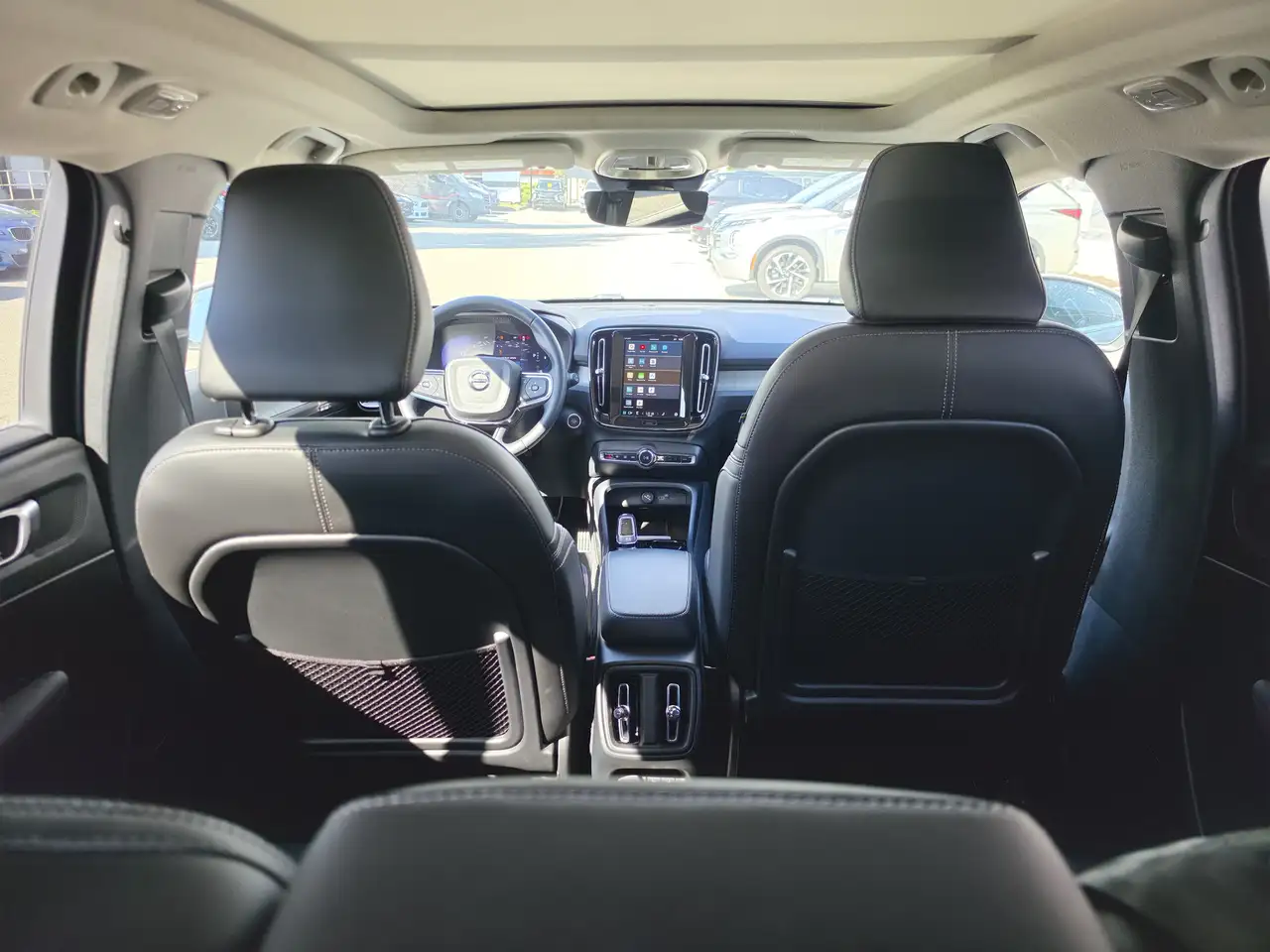 Volvo XC40 снимка Volvo XC40
