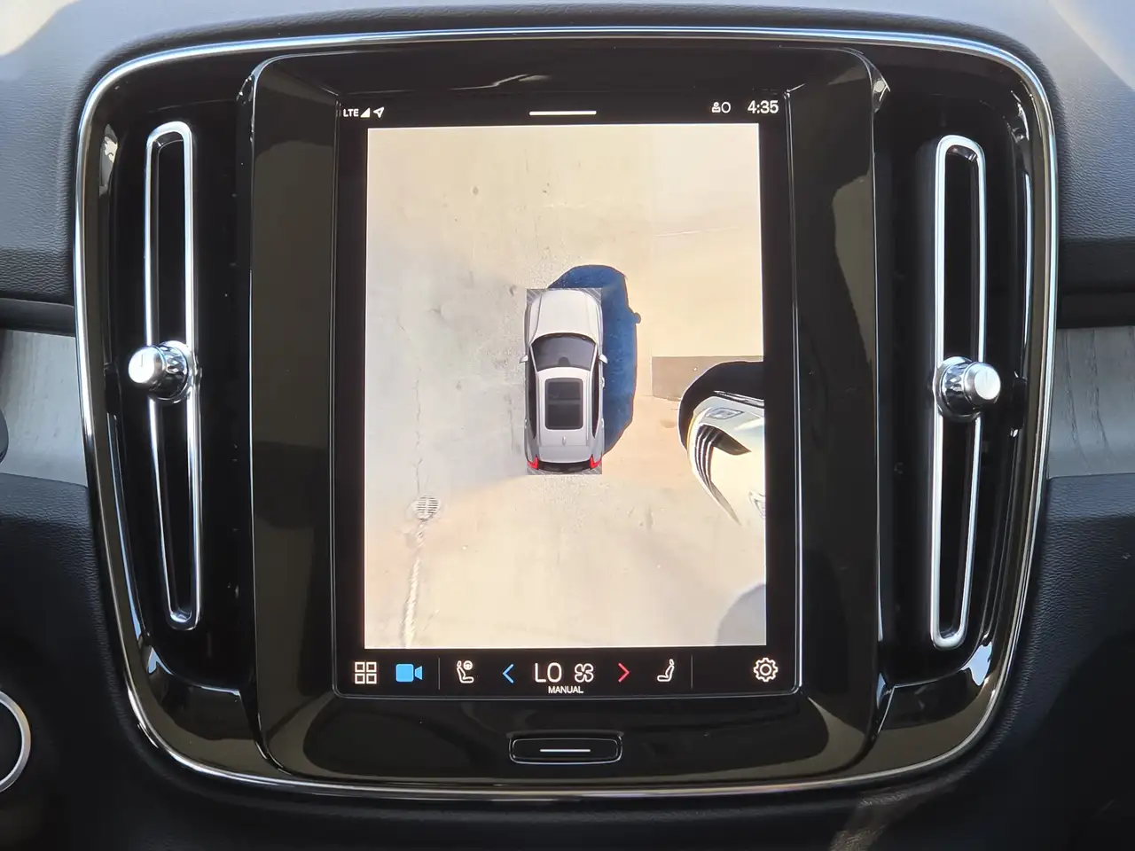 Volvo XC40 снимка Volvo XC40