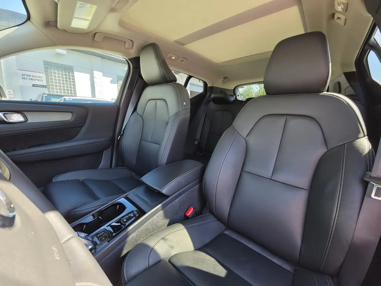 Volvo XC40 снимка Volvo XC40