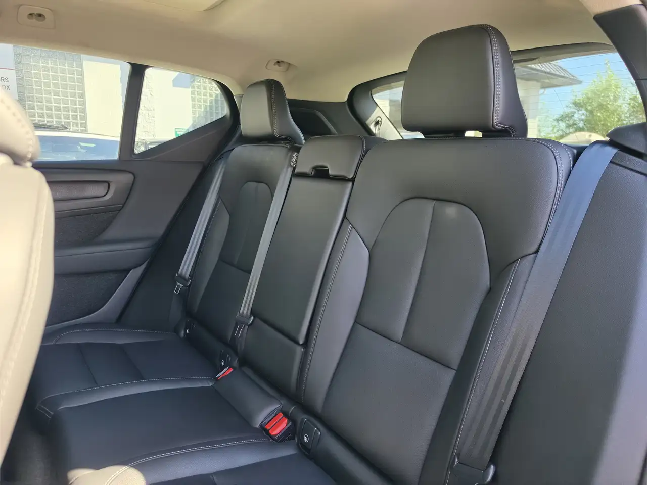Volvo XC40 снимка Volvo XC40