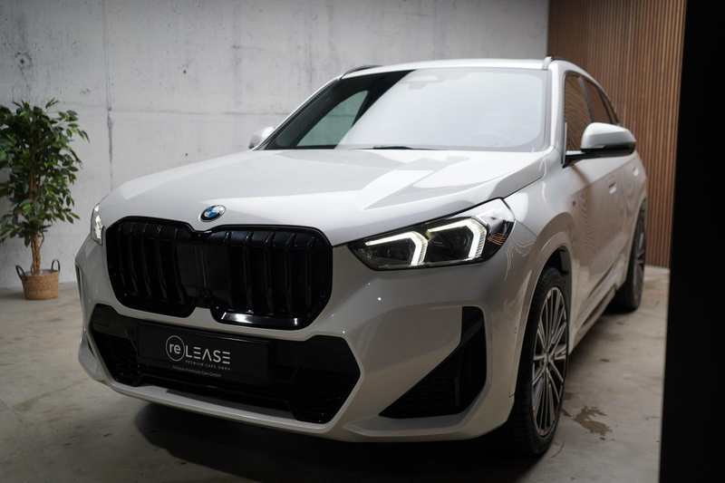 BMW X1 xDrive23d M-Sport | Pano | Inno | H&K | Ahk — photo 4