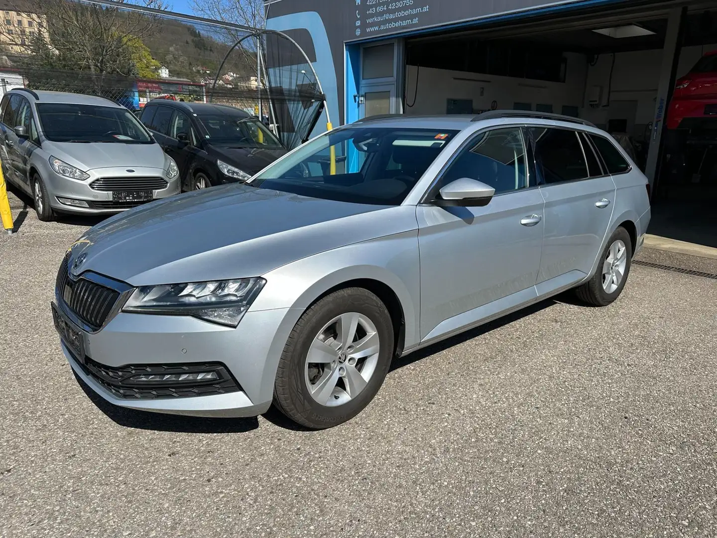 Skoda Superb Kombi 1,6 TDI Ambition DSG ACC-LED-Carplay Silber - 1