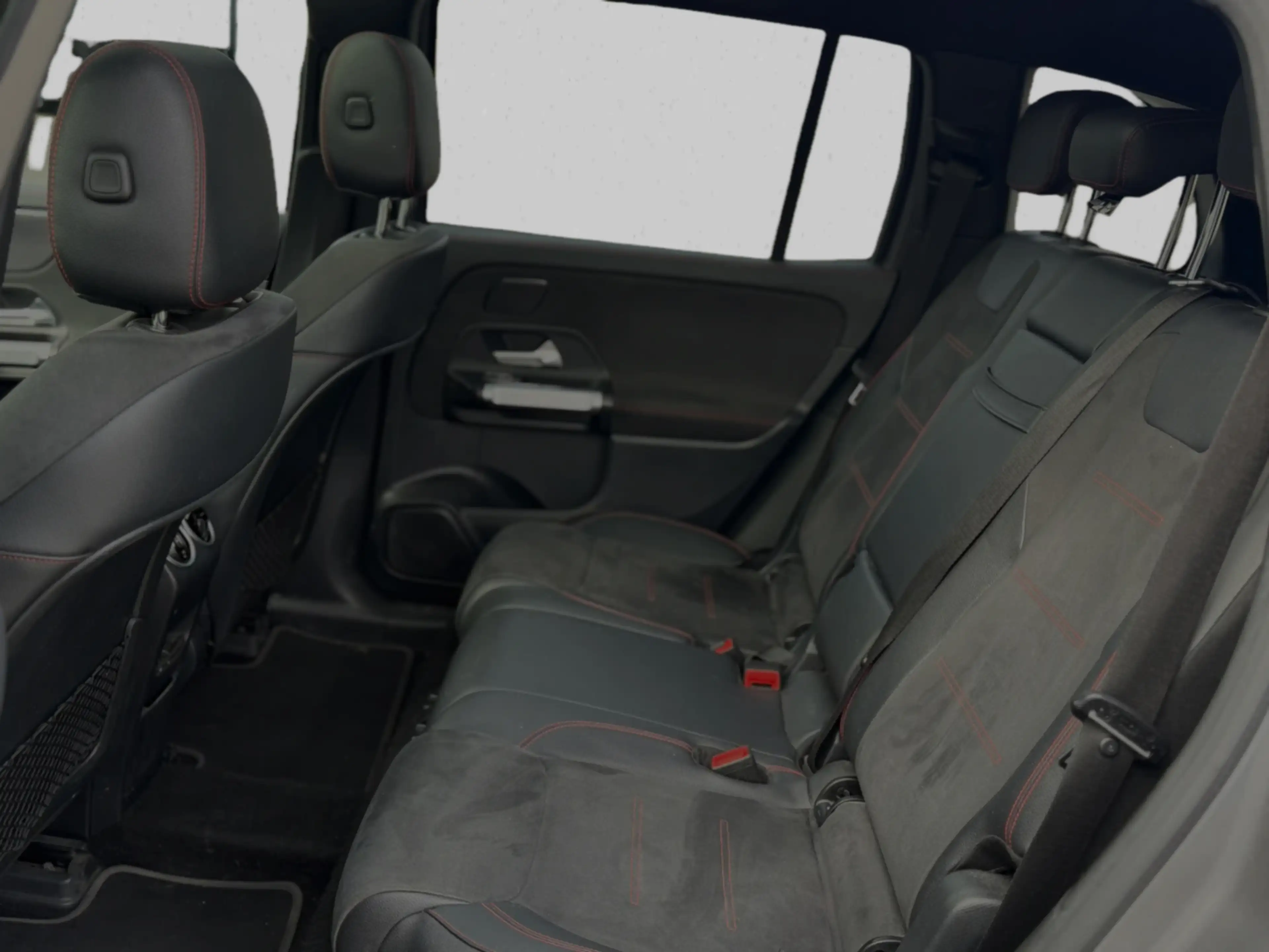 Mercedes-Benz EQB 250 AMG Line 7p. 67 kWh 93% SoH(NL-auto, 1e Eig, Deale — photo 18