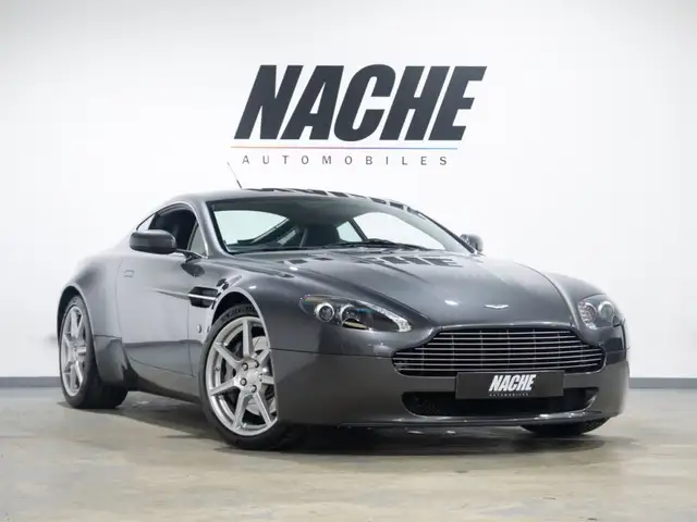 Aston Martin V8 4.3