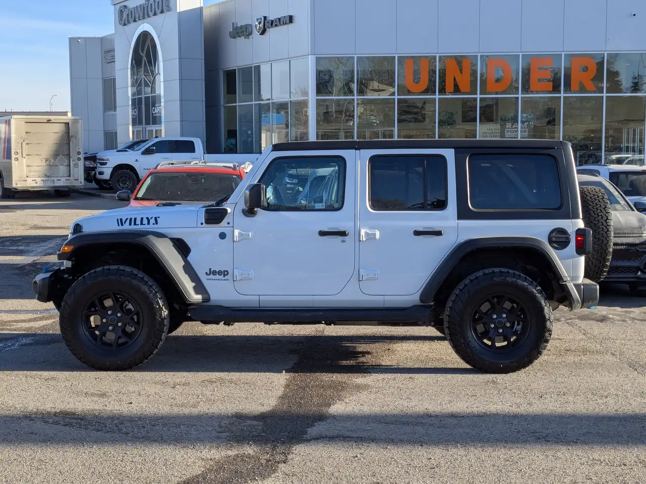 Jeep Wrangler снимка Jeep Wrangler
