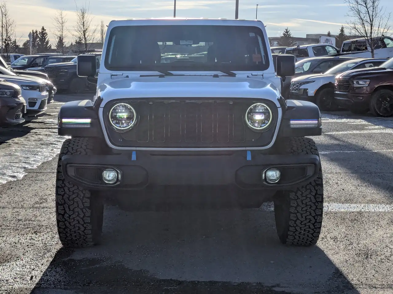 Jeep Wrangler снимка Jeep Wrangler