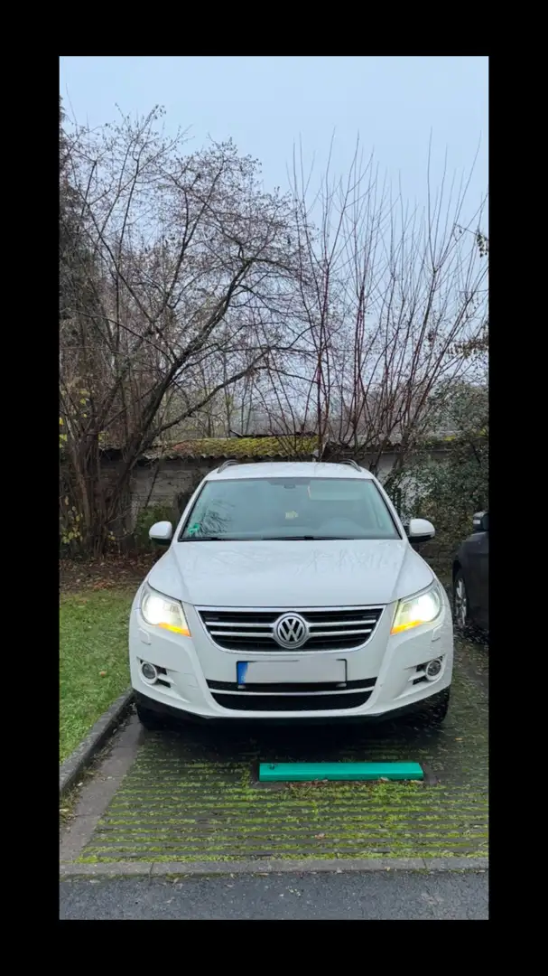 Volkswagen Tiguan 1.4 TSI BlueMotion Technology Trend & Fun Weiß - 2