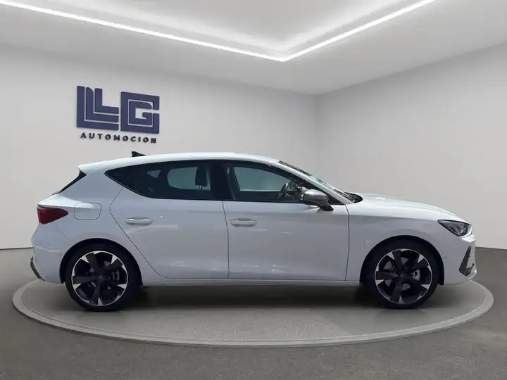 Cupra 2025, foto 6