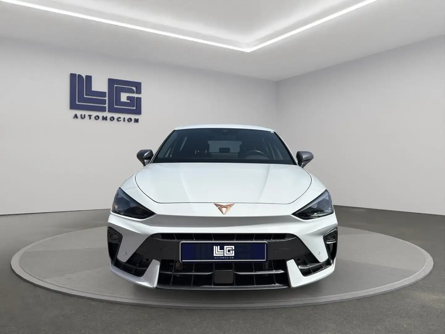 CUPRA CUPRA 1.5 TSI e-Hybrid 150W (204CV) DSG Blanco - 2