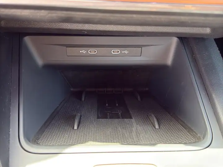 Cupra 2025, foto 26