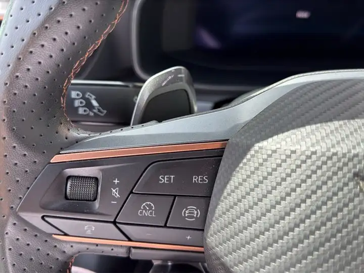 Cupra 2025, foto 23