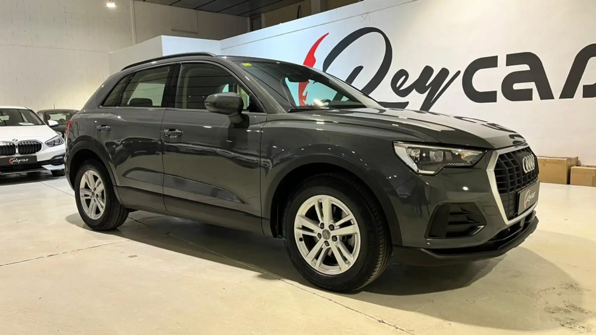 Audi Q3 35 TFSI Advanced S tronic Grijs - 1