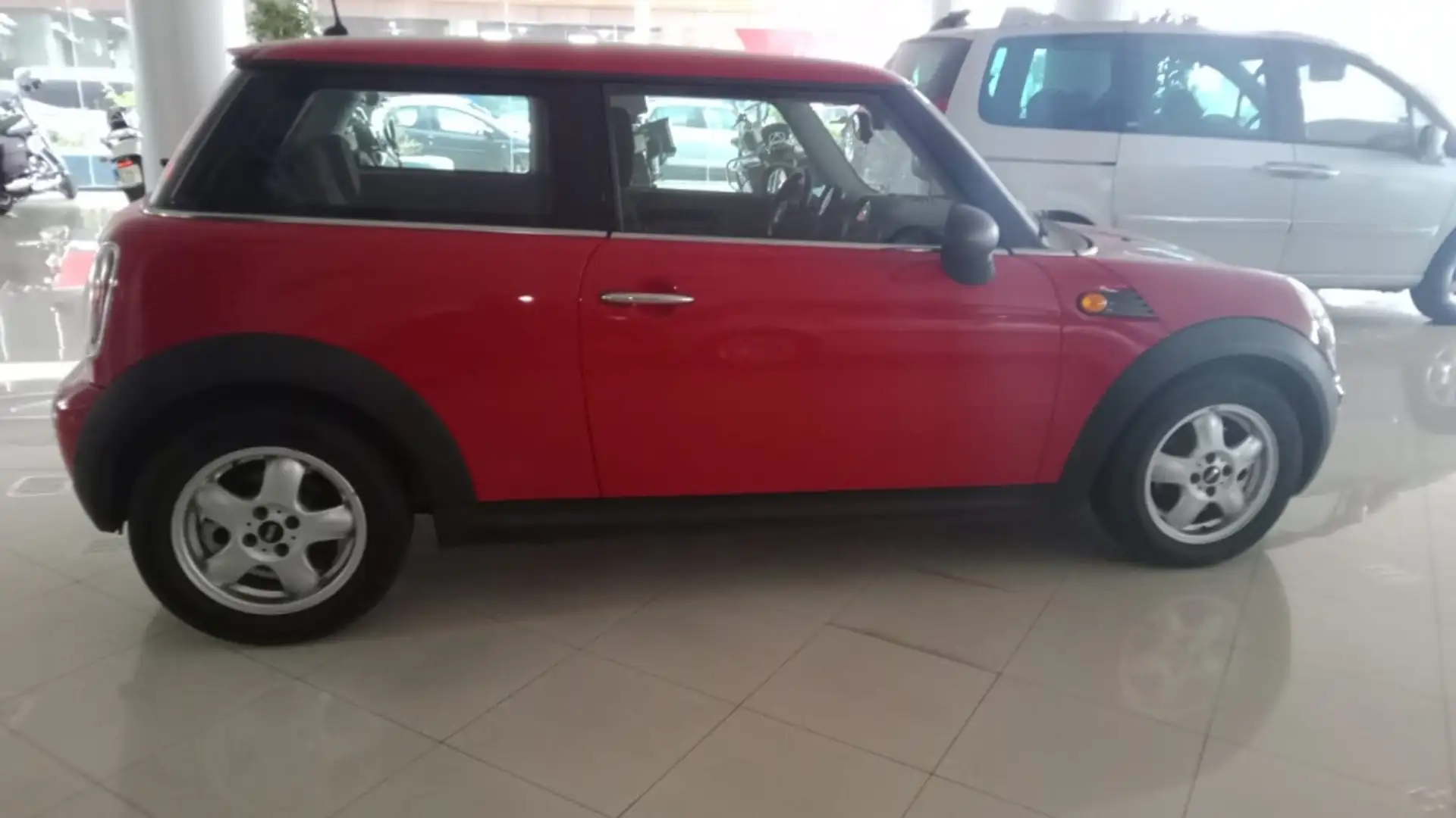 MINI One 3P Rouge - 1