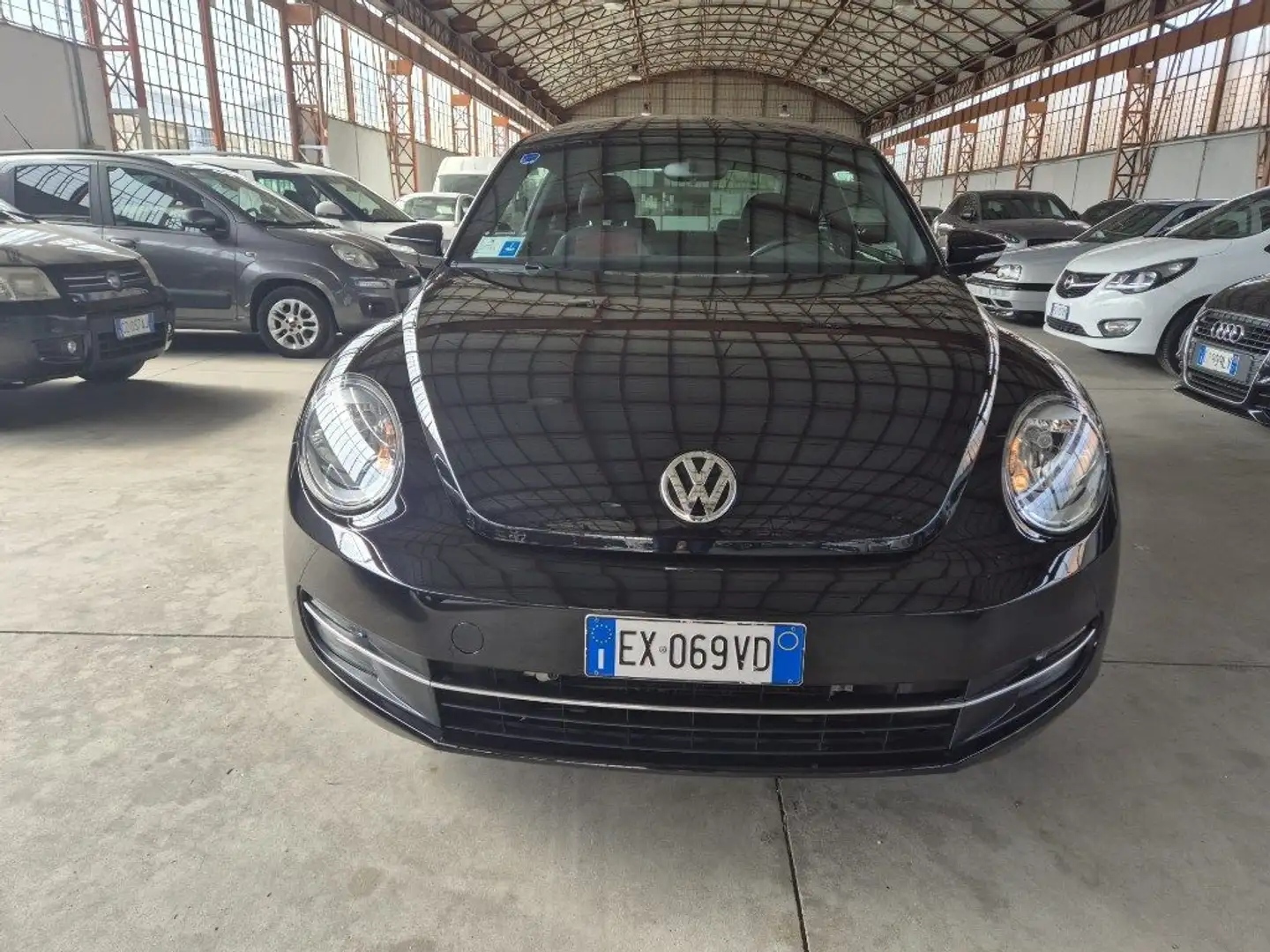Volkswagen Maggiolino 1.2 TSI Design BlueMotion Technology Negro - 1