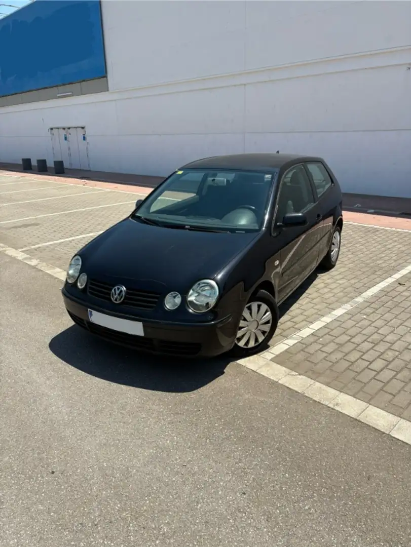 Volkswagen Polo 1.4TDI Highline Negro - 1