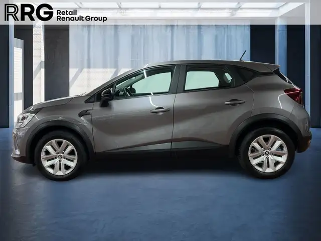 Renault Captur view 2
