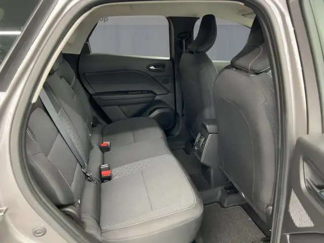 Renault Captur view 9