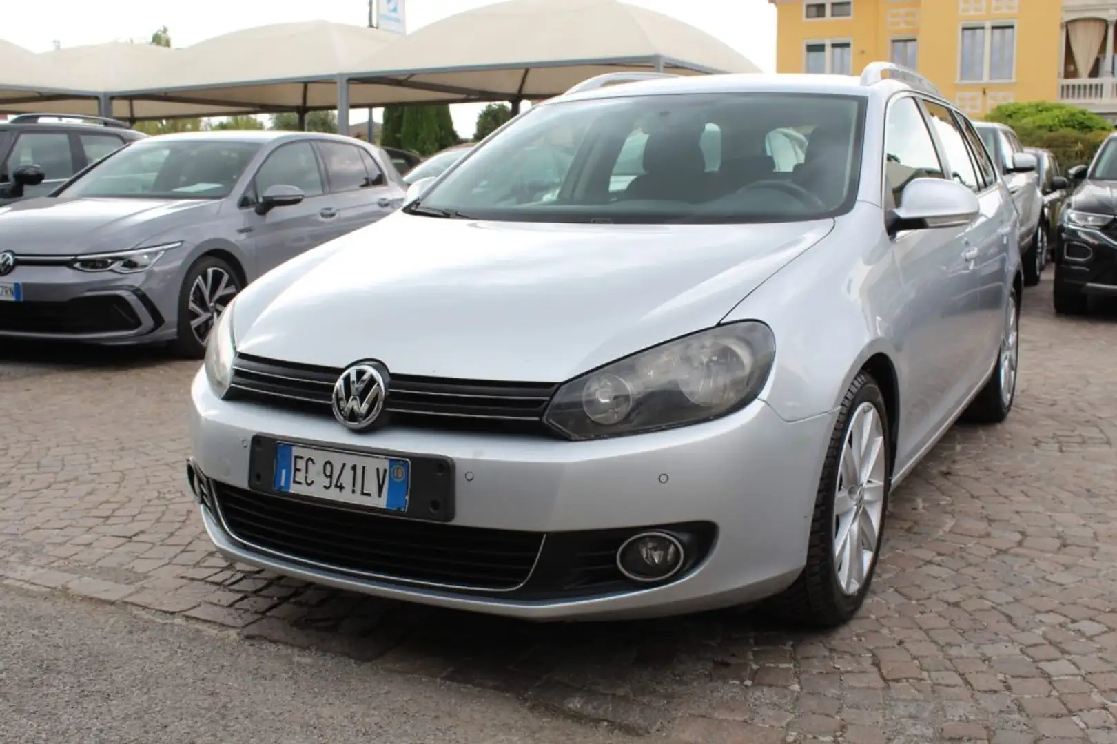 Volkswagen Golf Variant 6 2.0 TDI DPF DSG Highline Gümüş rengi - 1
