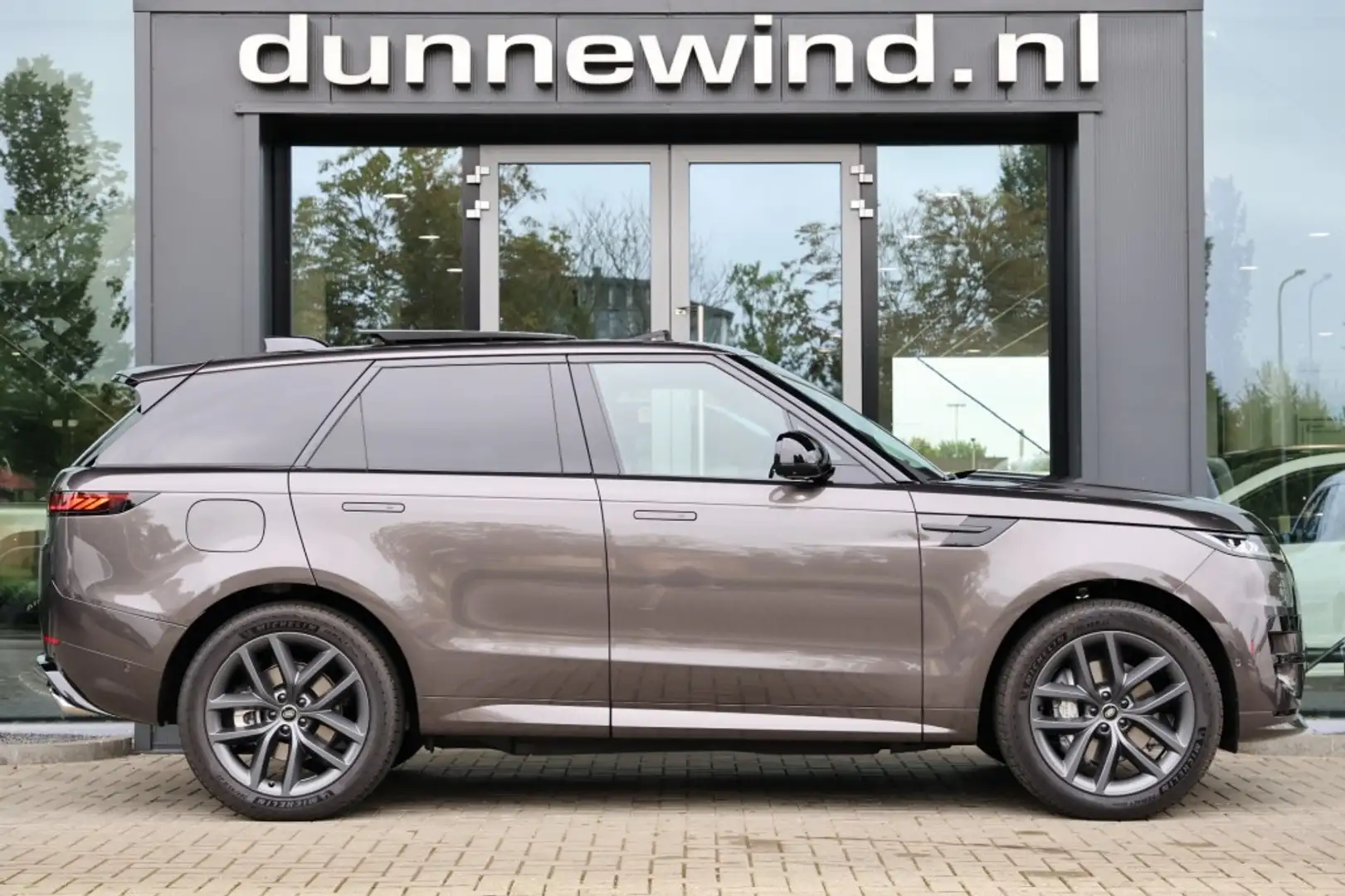 Land Rover Range Rover P460E HSE*DYNAMIC*PANO*BLACKPACK*NL-AUTO*HUD*TREKH Grijs - 2