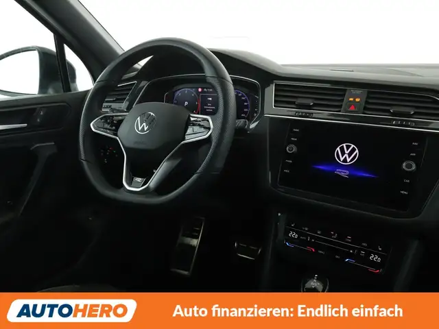 Volkswagen Tiguan view 13