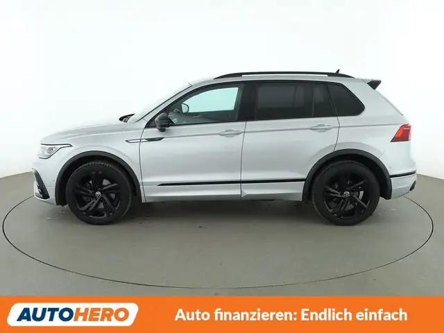 Volkswagen Tiguan view 3