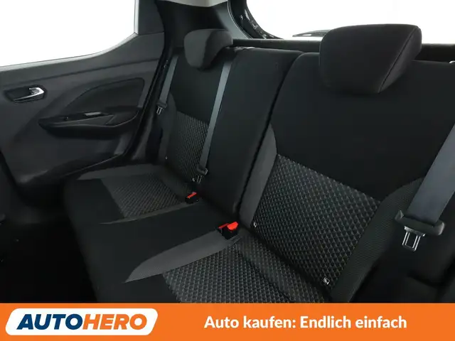 Nissan Micra view 14