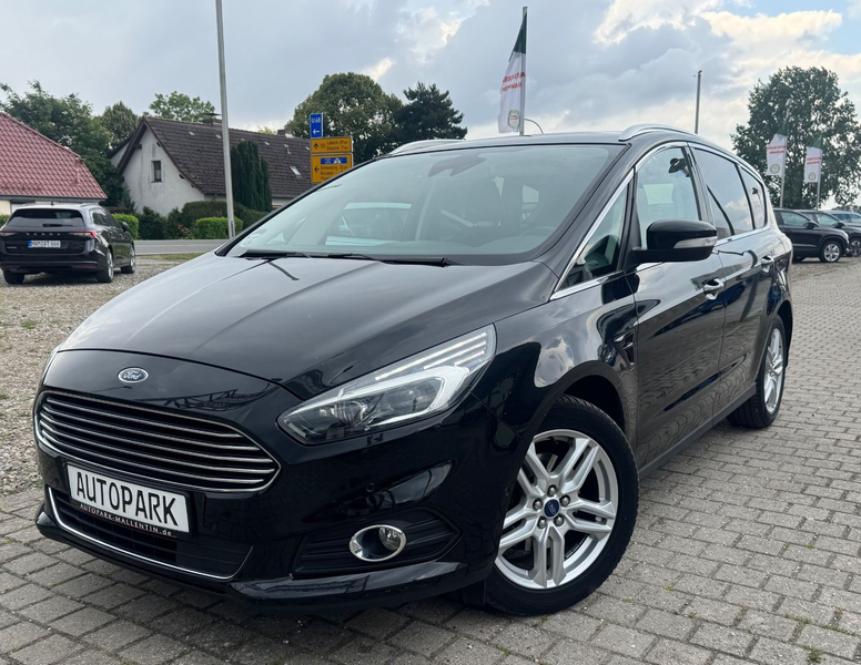 Ford S-Max S-MAX Titanium *7 SITZE*NAVI*AHK*LED* — photo 3