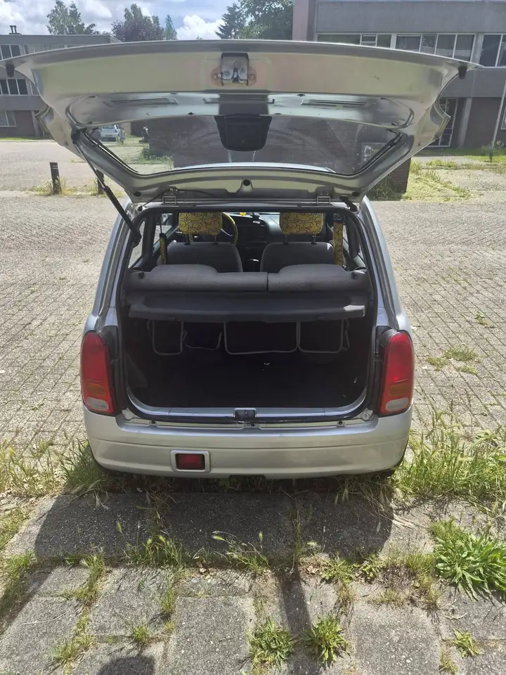 Daihatsu Cuore 1.0-12V RTi, foto 8