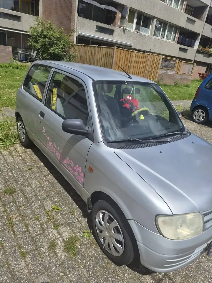 Daihatsu Cuore 1.0-12V RTi, foto 6