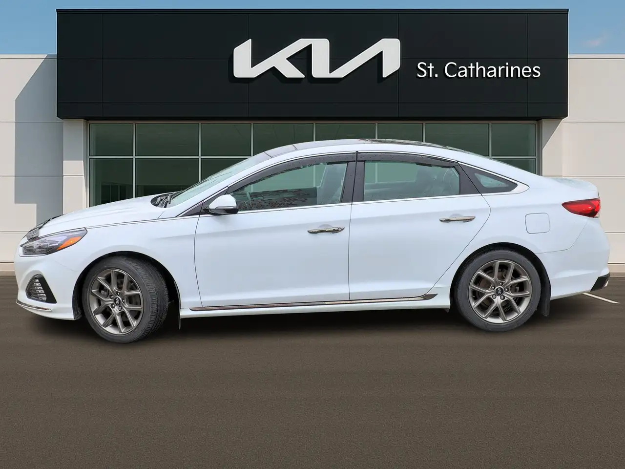 Hyundai SONATA снимка Hyundai SONATA