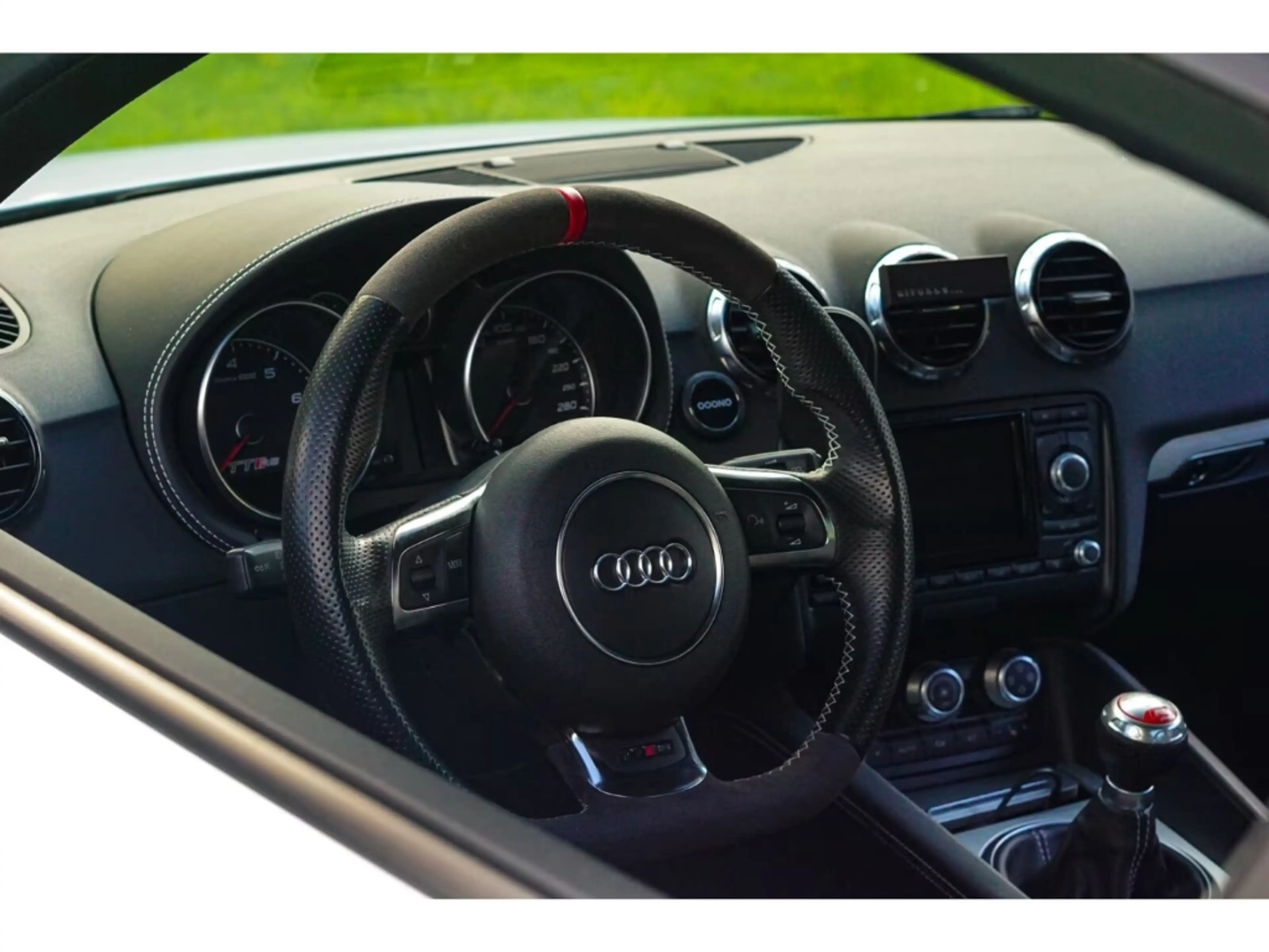 Audi TT RS Plus Coupe 2.5 TFSI quattro KOMMISSIONSFAHRZEUG PR — photo 12