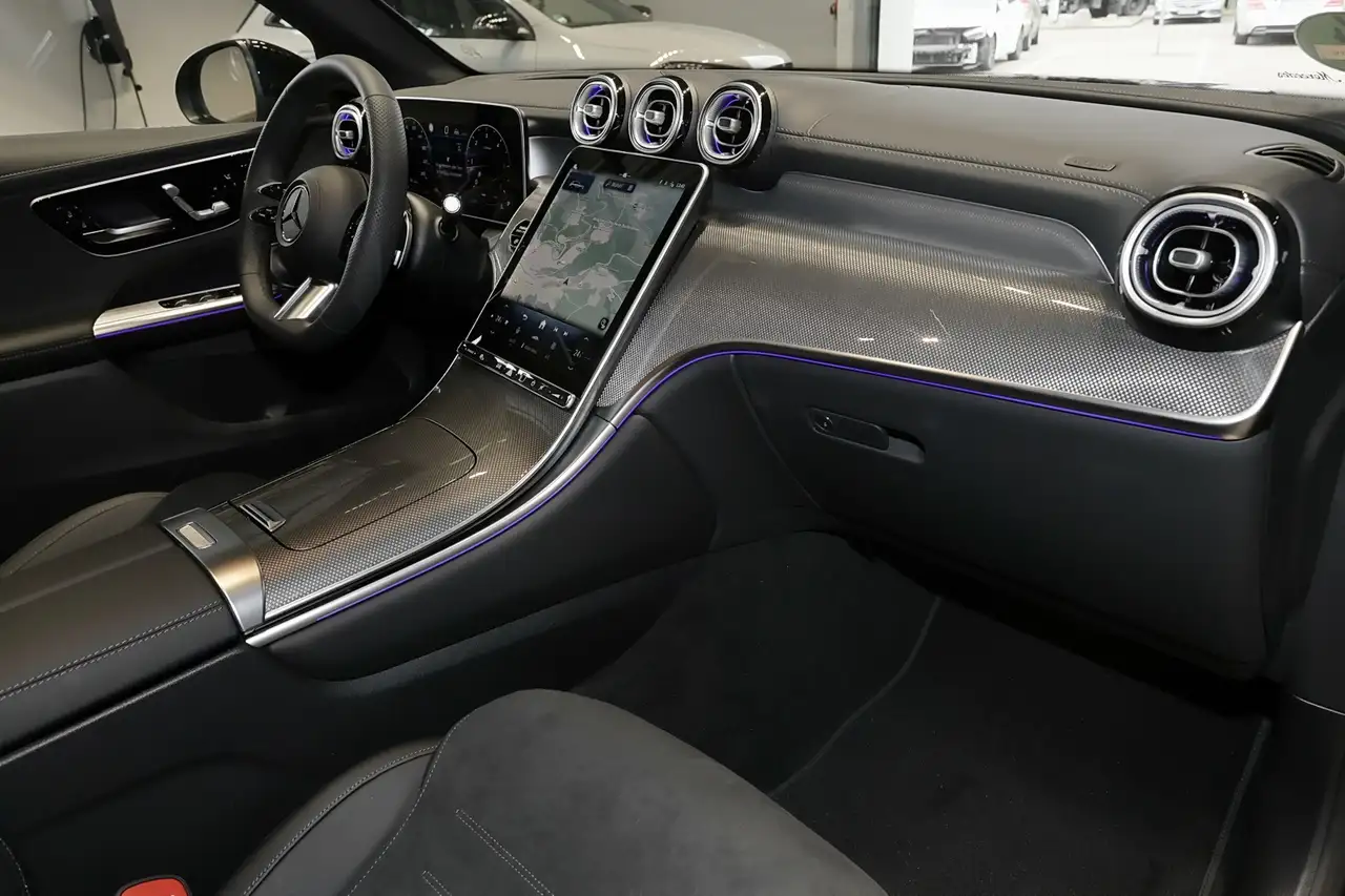 Mercedes-Benz GLC 300 d 4M AMG MbUX+360°+DIG-LED+Pano+AHK+Nigh 8
