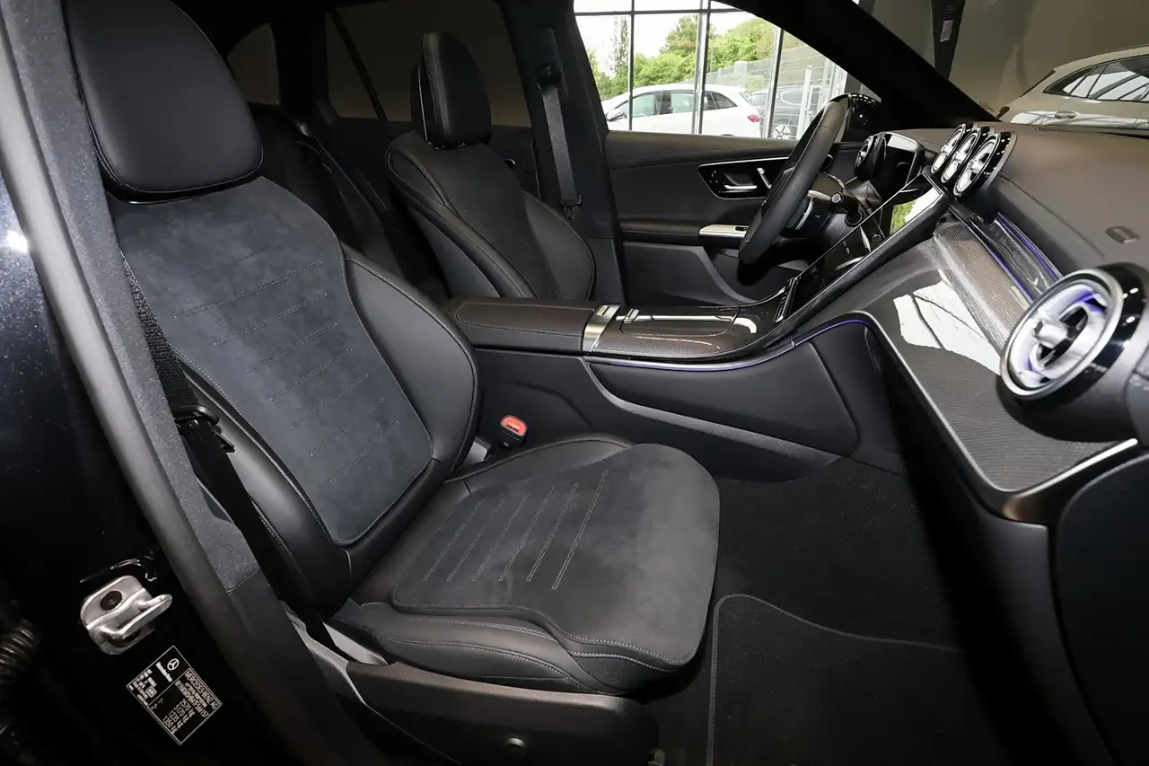 Mercedes-Benz GLC 300 d 4M AMG MbUX+360°+DIG-LED+Pano+AHK+Nigh 4