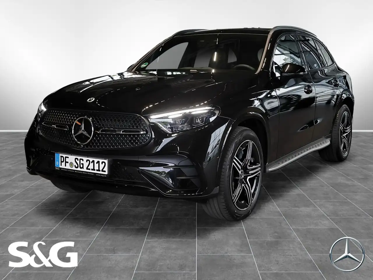 Mercedes-Benz GLC 300 d 4M AMG MbUX+360°+DIG-LED+Pano+AHK+Nigh