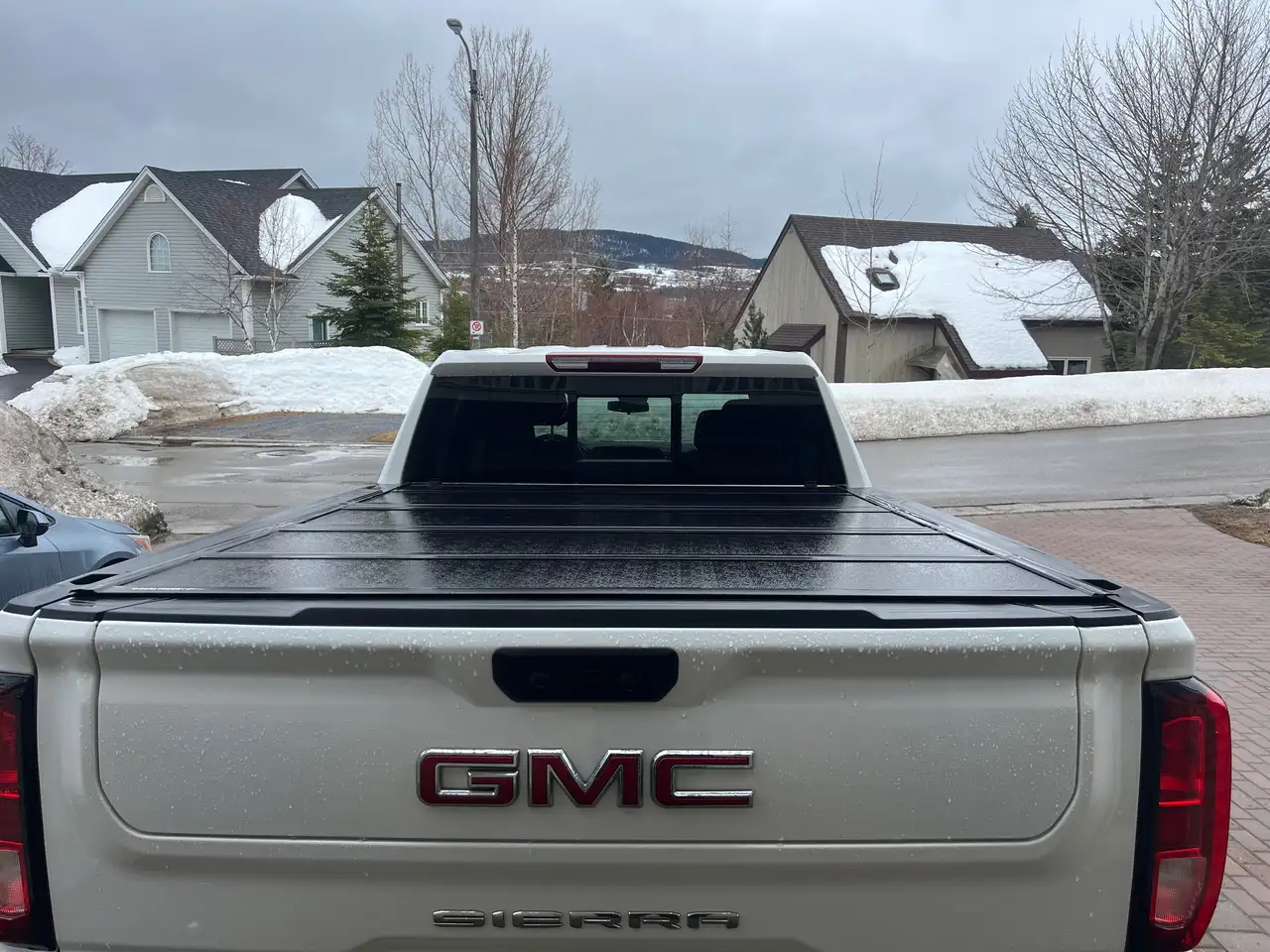 GMC Sierra 1500 photo GMC Sierra 1500