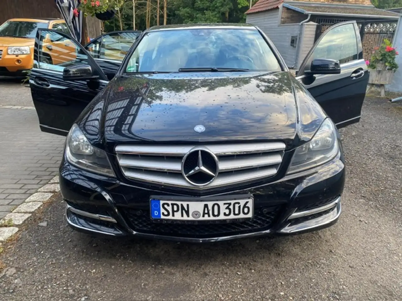Mercedes-Benz C 180