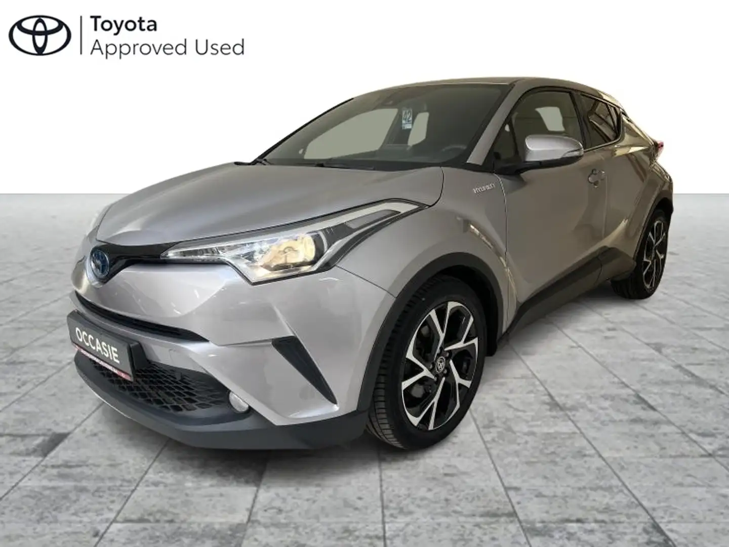 Toyota C-HR 1.8 hyb C-LUB CVT Silber - 1
