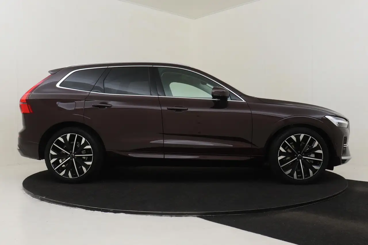 Volvo XC60 2026 — фото 13